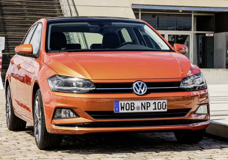 Volkswagen Polo (2017-->>) (34)