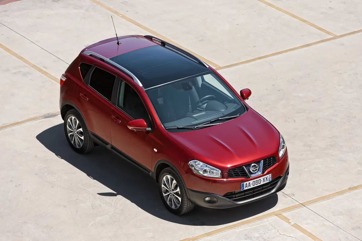 Nissan Qashqai 1.6 16V Tekna (11)