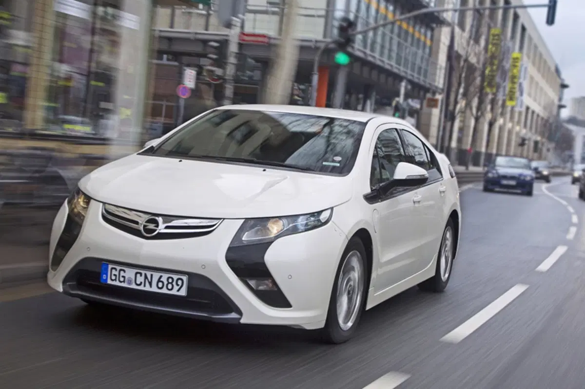 Opel Ampera (2012-15) (4)