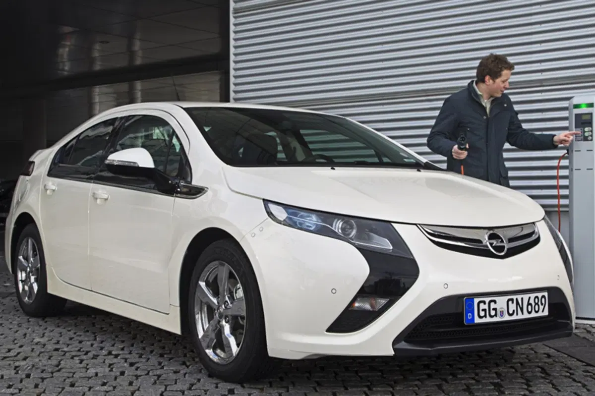 Opel Ampera (2012-15) (6)