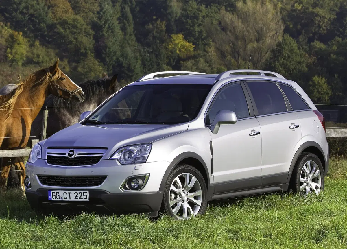 Opel Antara 2.2 CDTI 163CV Start&Stop 4x2 Cosmo (7)