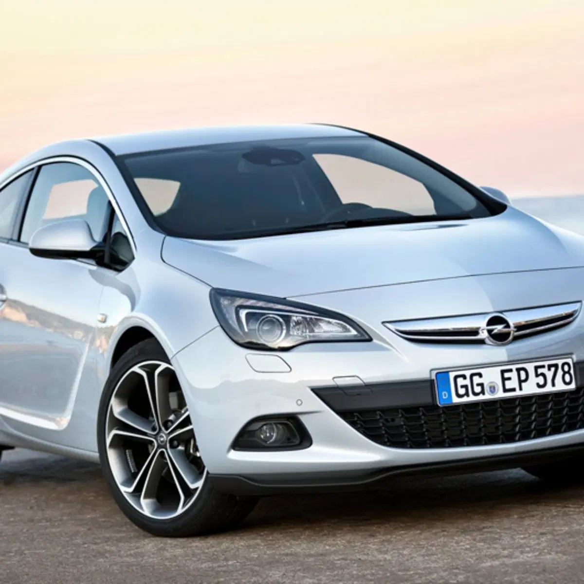 Opel Astra GTC