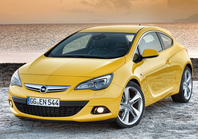 Opel Astra GTC (2011-18) (7)