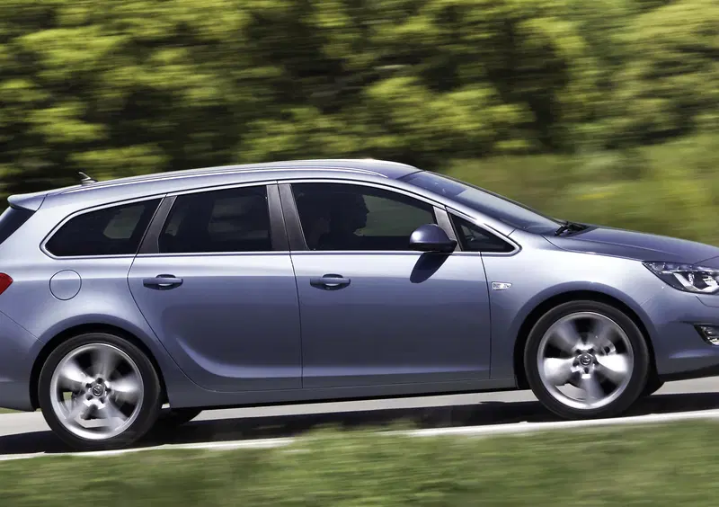 Opel Astra Station Wagon (2010-17) (5)