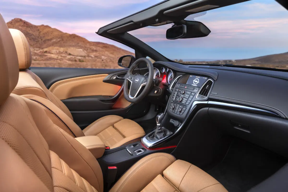 Opel Cascada (2013-18) (9)