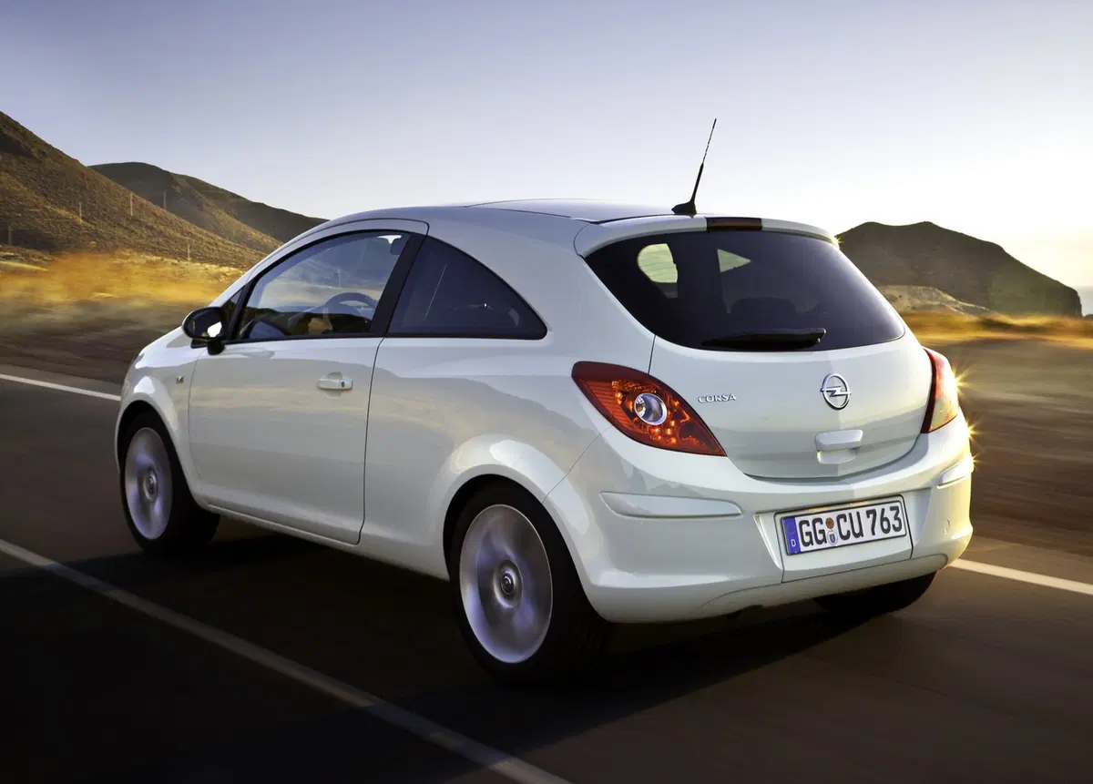 Opel Corsa (2006-15) (12)