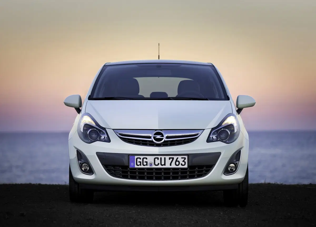 Opel Corsa (2006-15) (14)