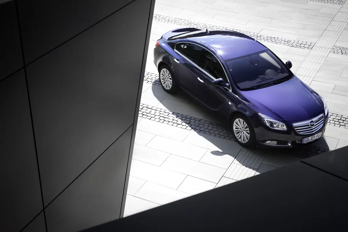 Opel Insignia Turbo Start&Stop 4 porte Cosmo (7)
