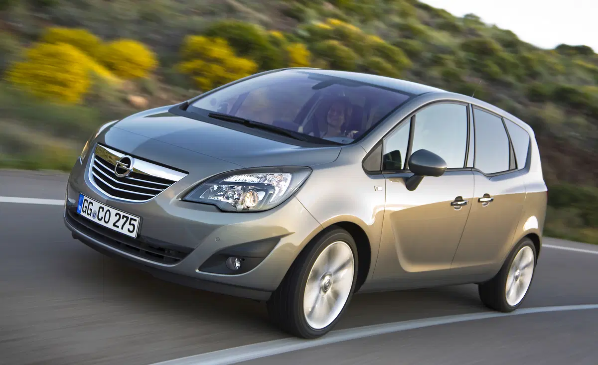 Opel Meriva 1.4 Turbo 120CV aut. Advance (3)