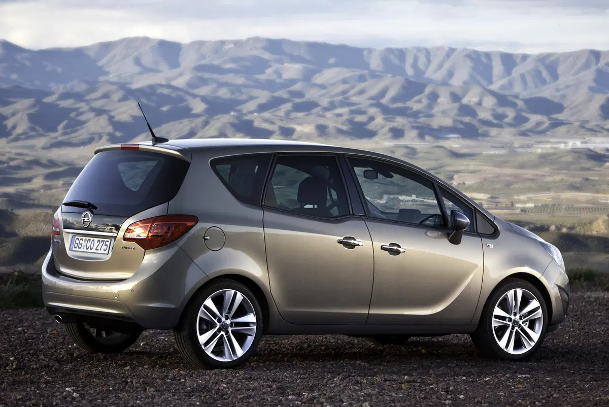 Opel Meriva 1.4 Turbo 120CV aut. Advance (7)