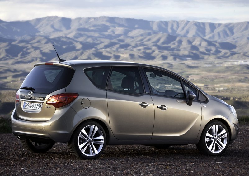 Opel Meriva (2010-18) (7)
