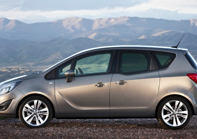 Opel Meriva (2010-18) (8)