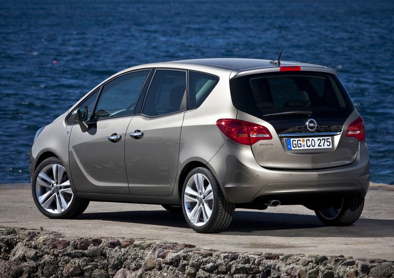 Opel Meriva (2010-18) (9)