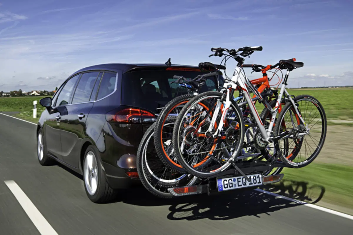 Opel Zafira Tourer (2011-16) (12)