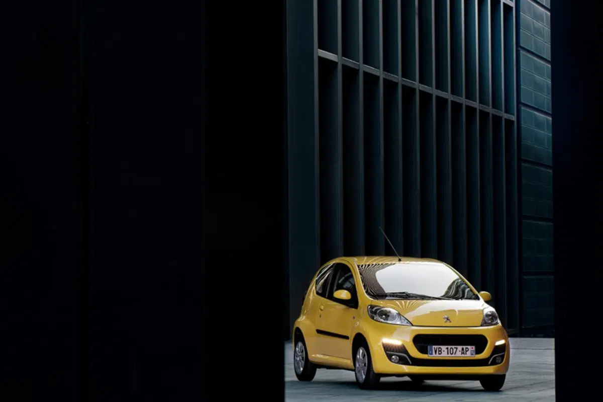 Peugeot 107 68CV 5p. Active 2Tronic (9)