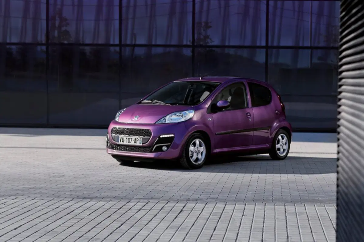 Peugeot 107 68CV 5p. Active 2Tronic (21)
