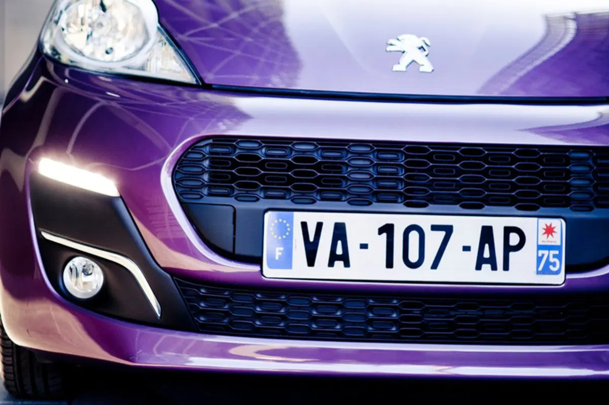Peugeot 107 68CV 5p. Active 2Tronic (28)