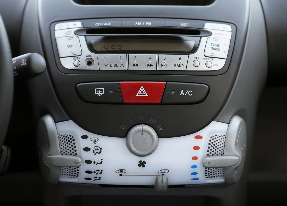 Peugeot 107 68CV 5p. Active 2Tronic (43)