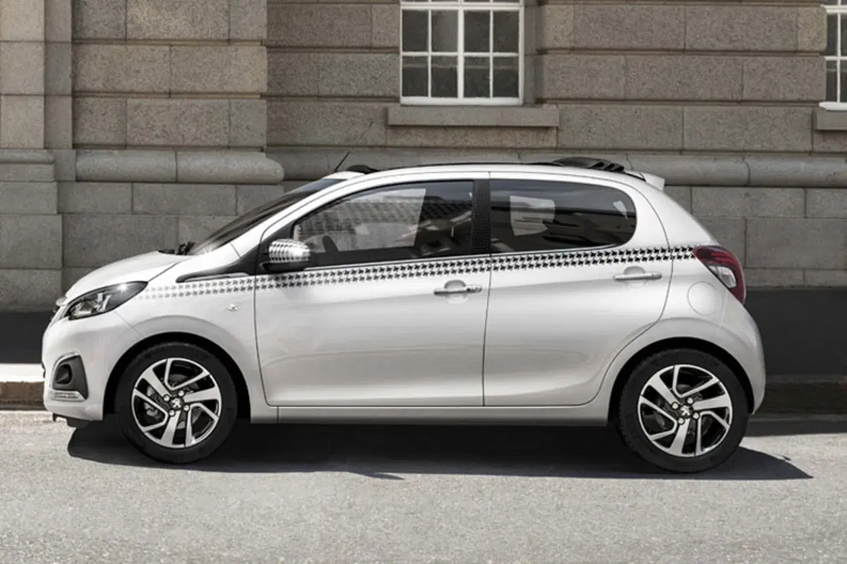 Peugeot 108 72 5 porte Active (2)