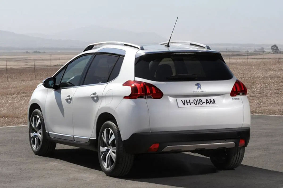 Peugeot 2008 Turbo 110 S&S Active (5)