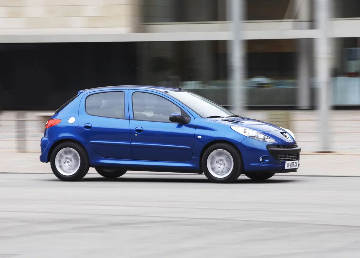 Peugeot 206 HDi 70CV 3p. Energie (10)