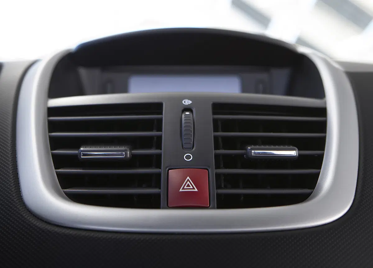 Peugeot 206 HDi 70CV 3p. Energie (17)