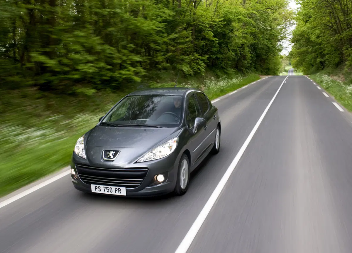 Peugeot 207 VTi 95CV 3p. Special Edition (5)