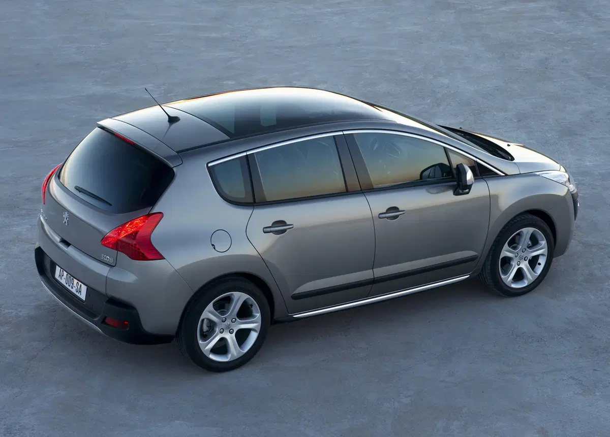 Peugeot 3008 1.6 HDi 110CV Outdoor (10)