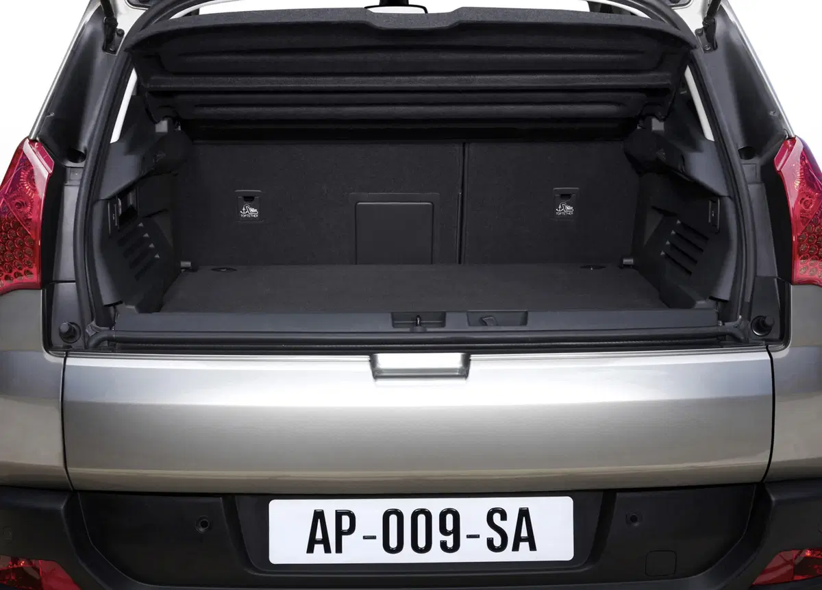 Peugeot 3008 1.6 HDi 110CV Outdoor (17)