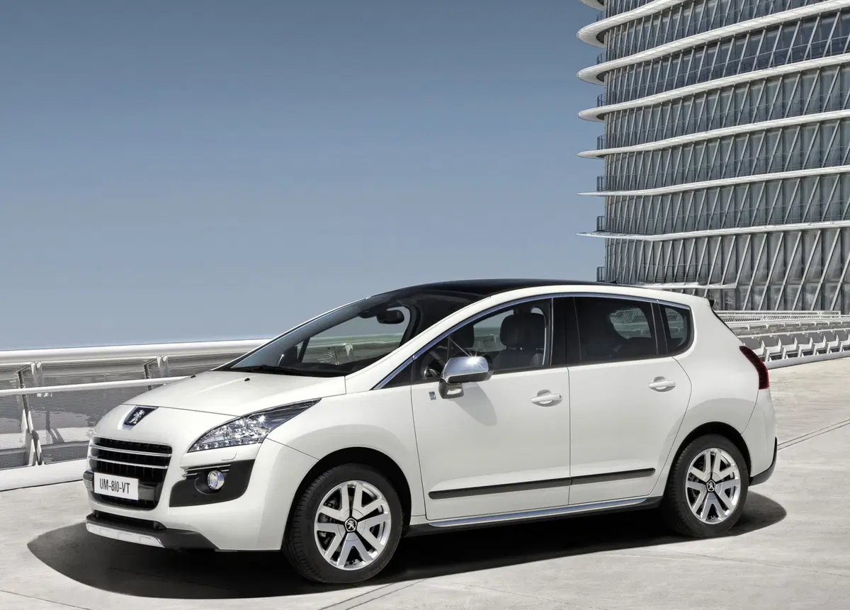 Peugeot 3008 1.6 HDi 110CV Outdoor (21)