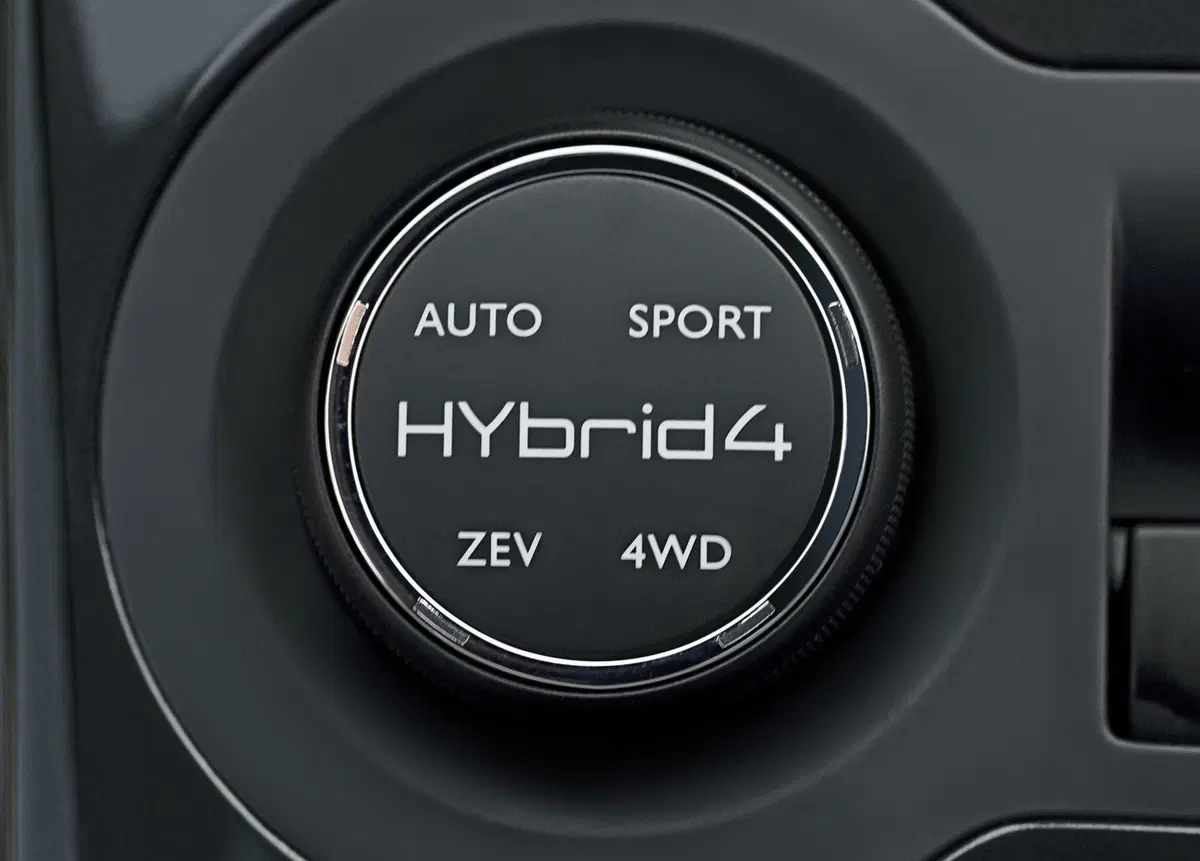 Peugeot 3008 1.6 HDi 110CV Outdoor (29)