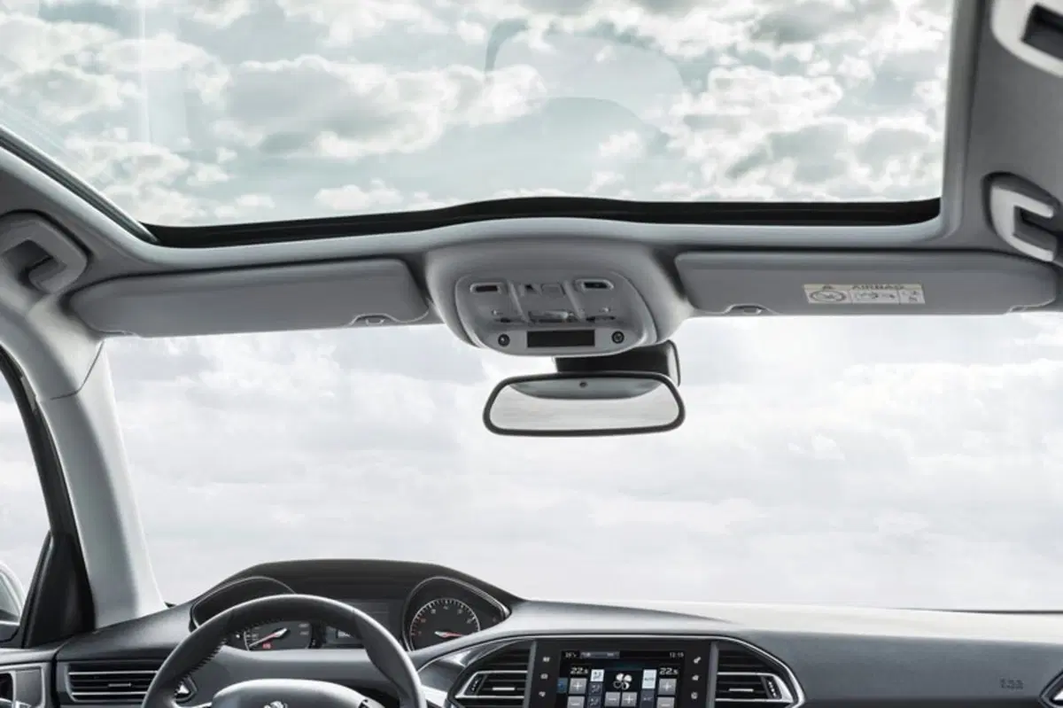 Peugeot 308 BlueHDi 130 S&S GT Line (41)