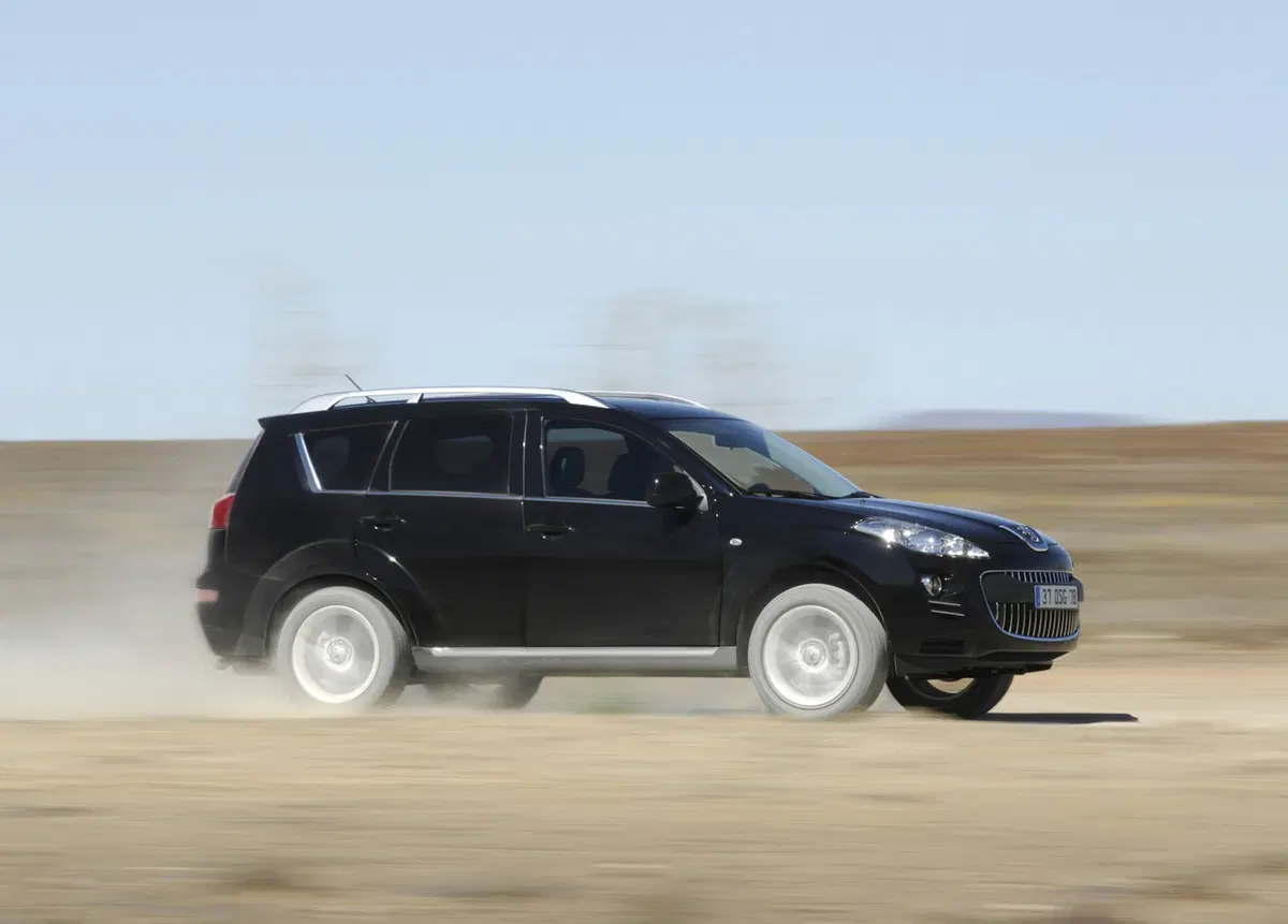 Peugeot 4007 HDi 156CV DCS Féline (7)