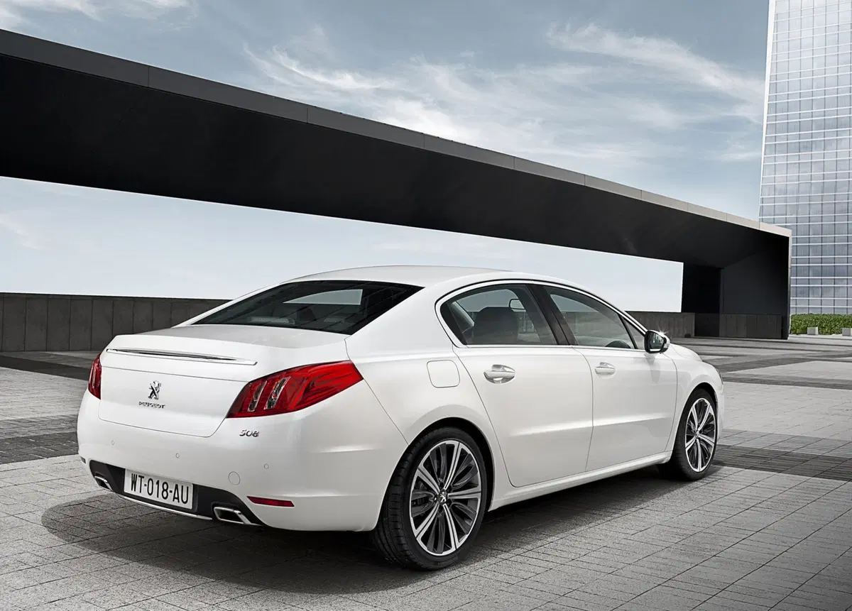 Peugeot 508 (2010-18) (4)