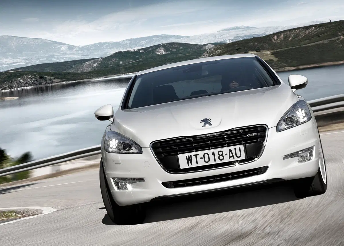Peugeot 508 (2010-18) (9)