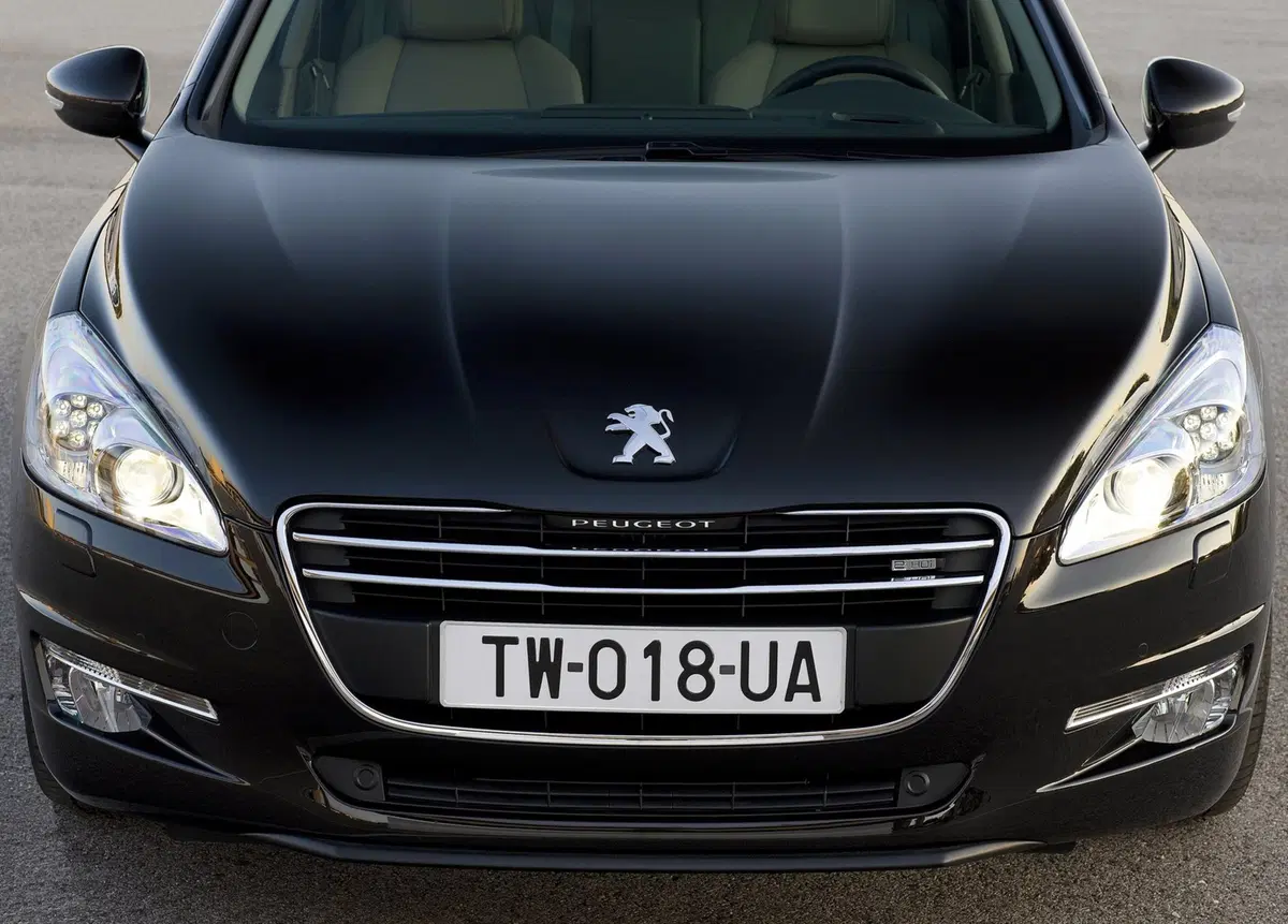Peugeot 508 SW 1.6 VTi 120CV cambio robotizzato Access (13)