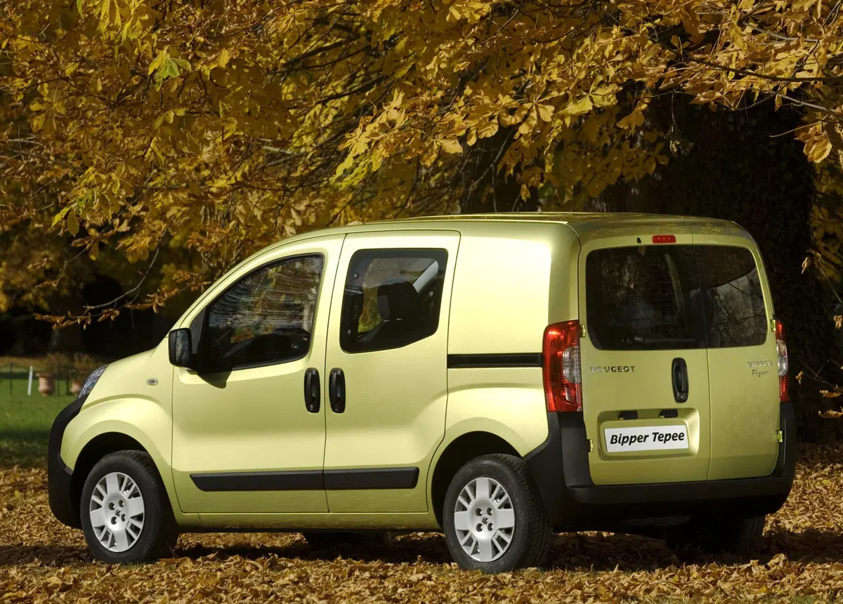 Peugeot Bipper 1.3 HDi 75 FAP Stop&Start Outdoor (4)