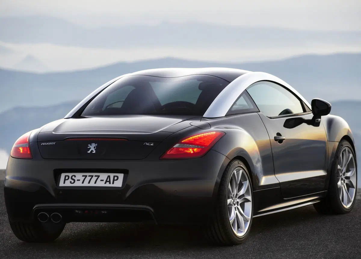 Peugeot RCZ 2.0 HDi 163CV (5)