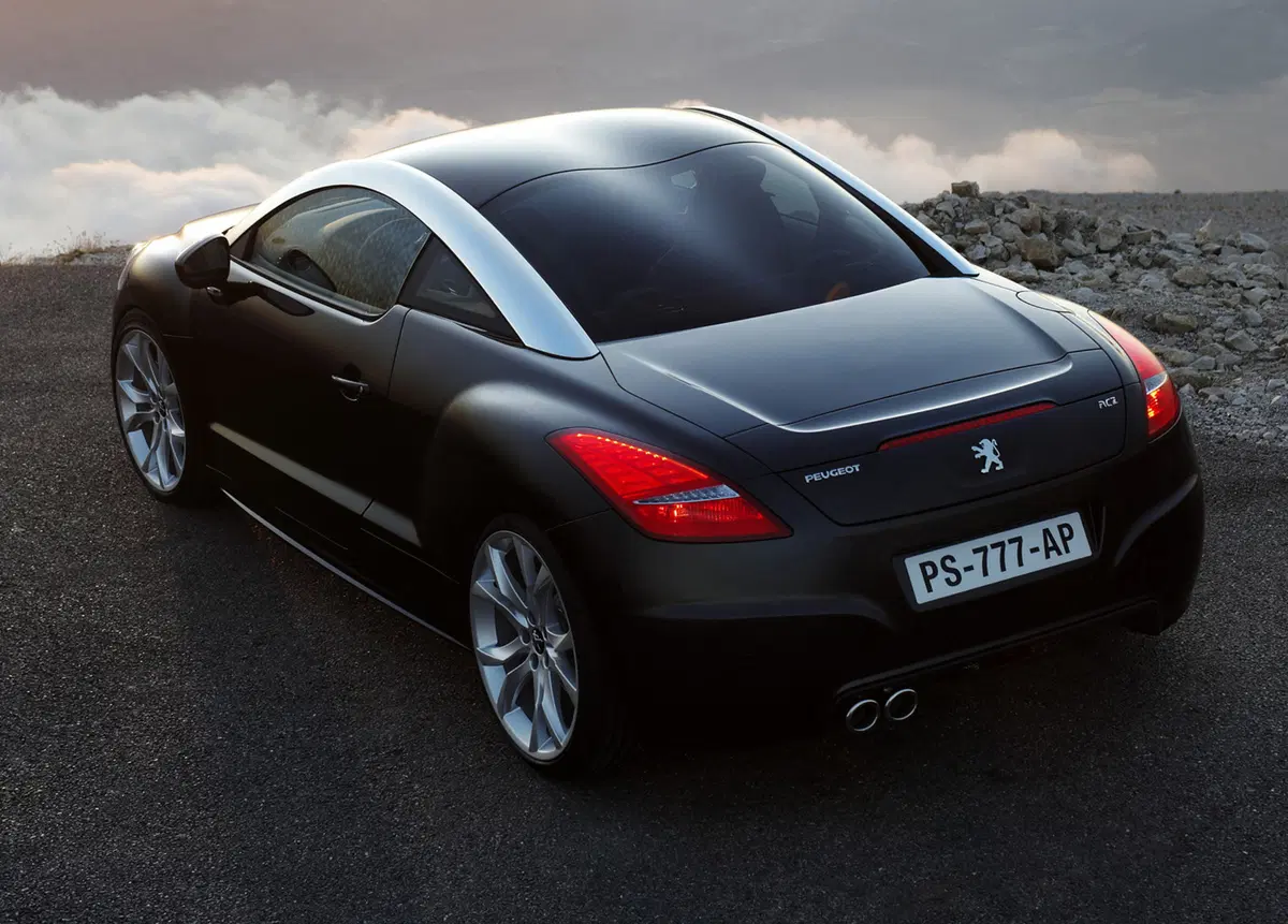 Peugeot RCZ 2.0 HDi 163CV (8)