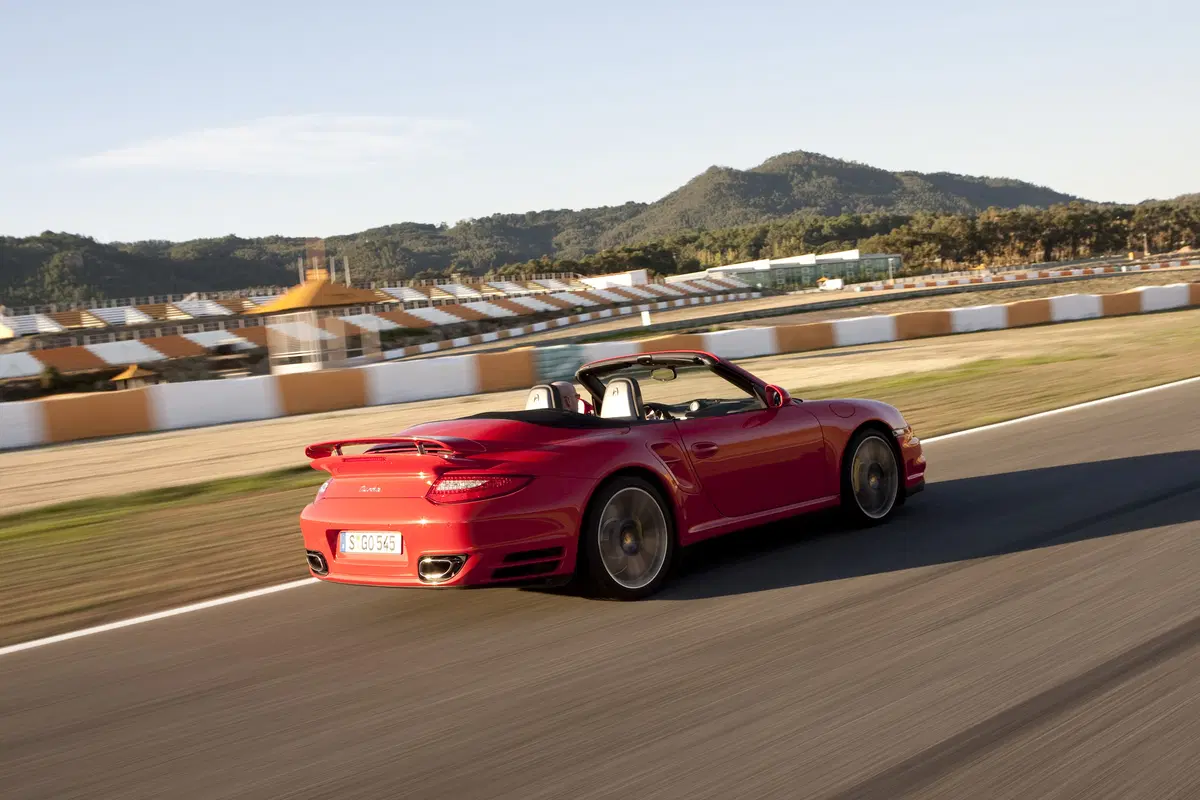 Porsche 911 Cabrio Targa 4S (29)