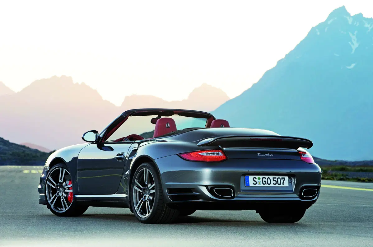 Porsche 911 Cabrio Targa 4S (36)