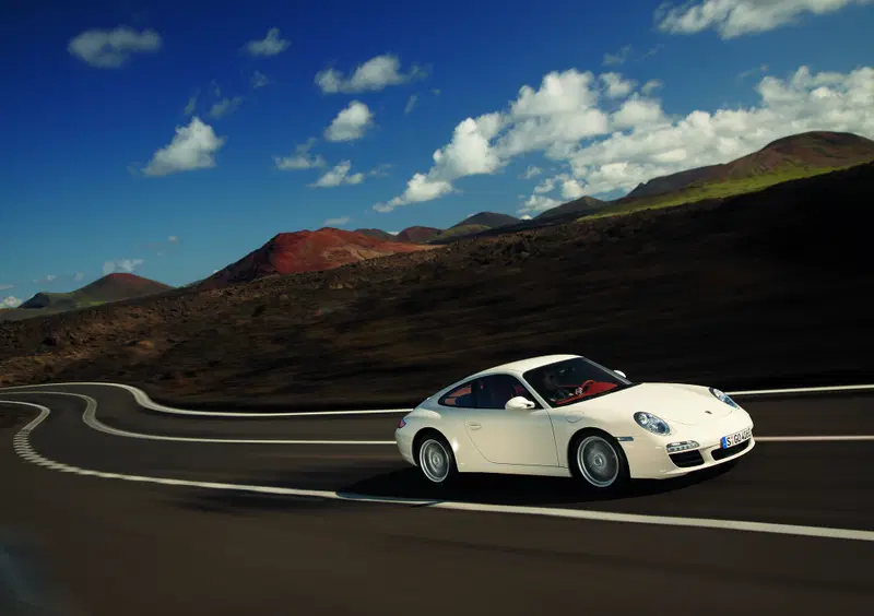 Porsche 911 Coupé (2004-11) (6)