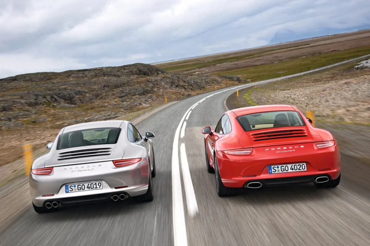 Porsche 911 Coupé 3.0 Carrera 4 GTS (3)