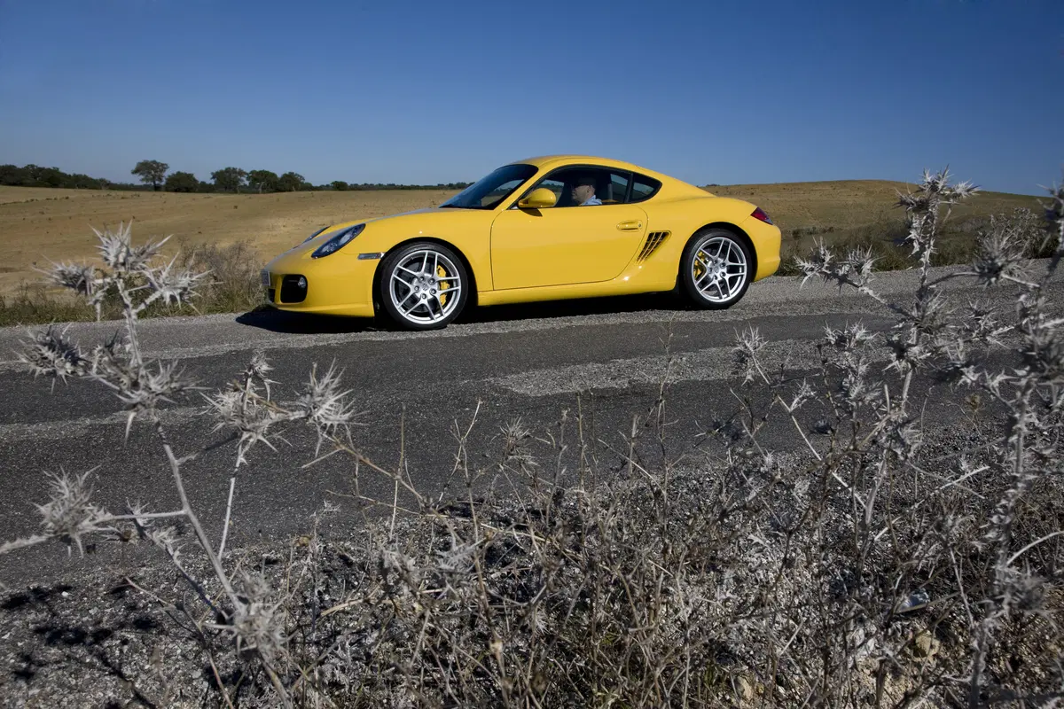 Porsche Cayman 3.4 S (16)