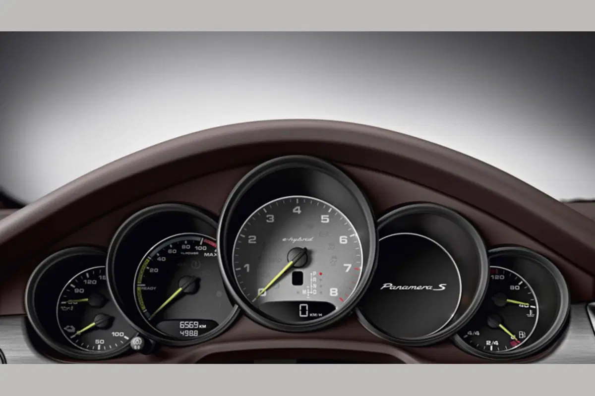 Porsche Panamera (2009-16) (16)