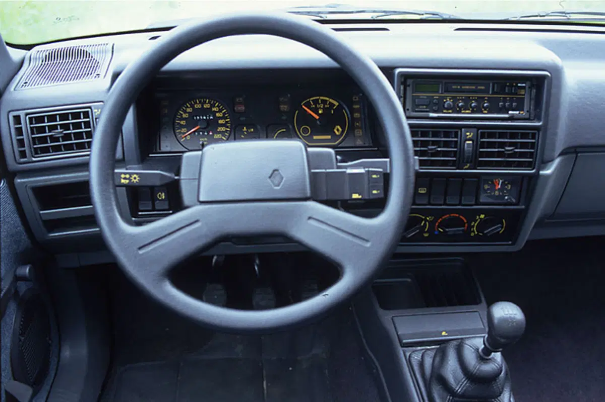 Renault 19 (1988-92) (8)