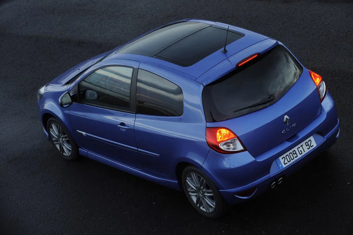 Renault Clio 1.2 16V 5 porte Rip Curl (6)