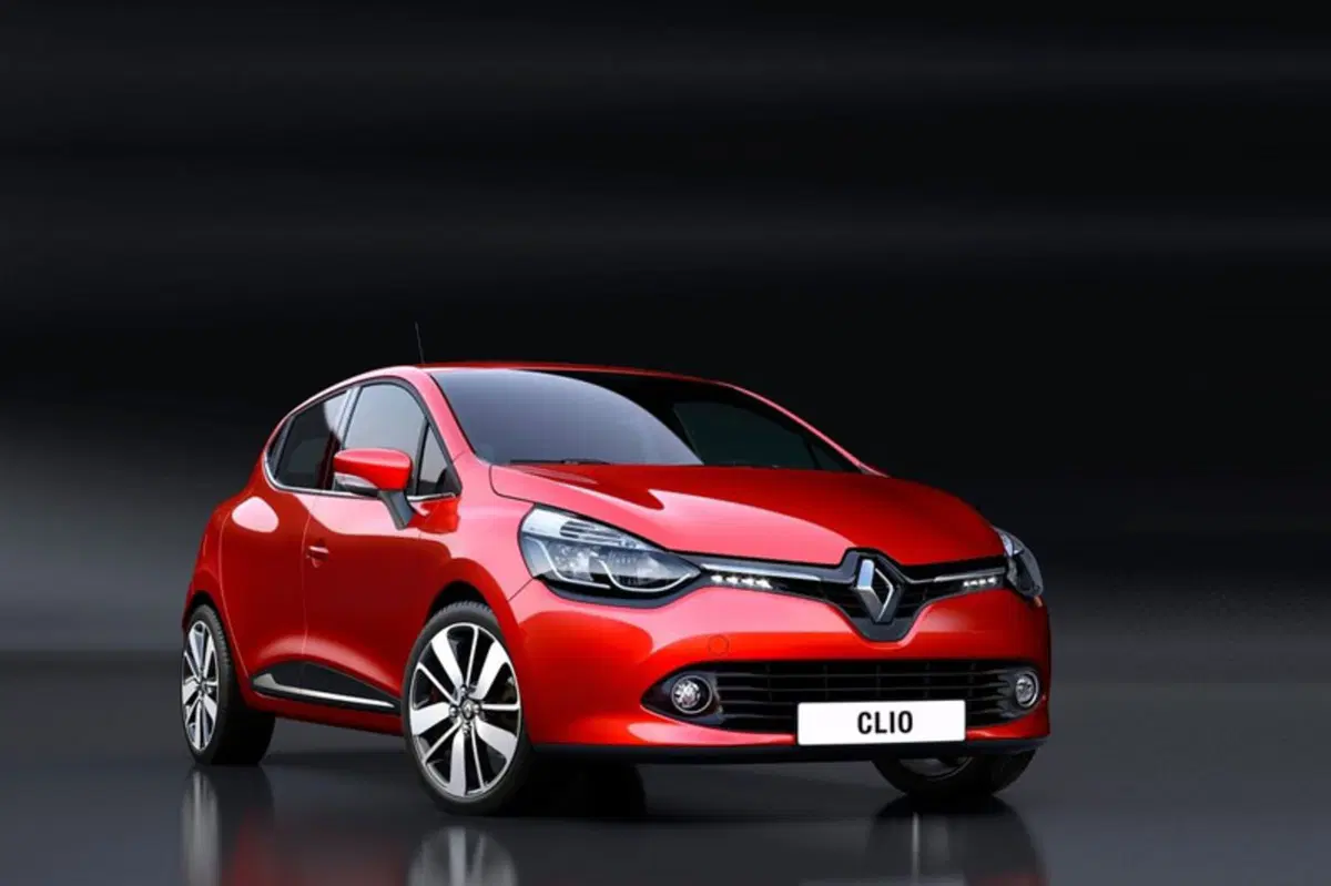 Renault Clio dCi 8V 75 CV 5 porte Moschino Zen (20)