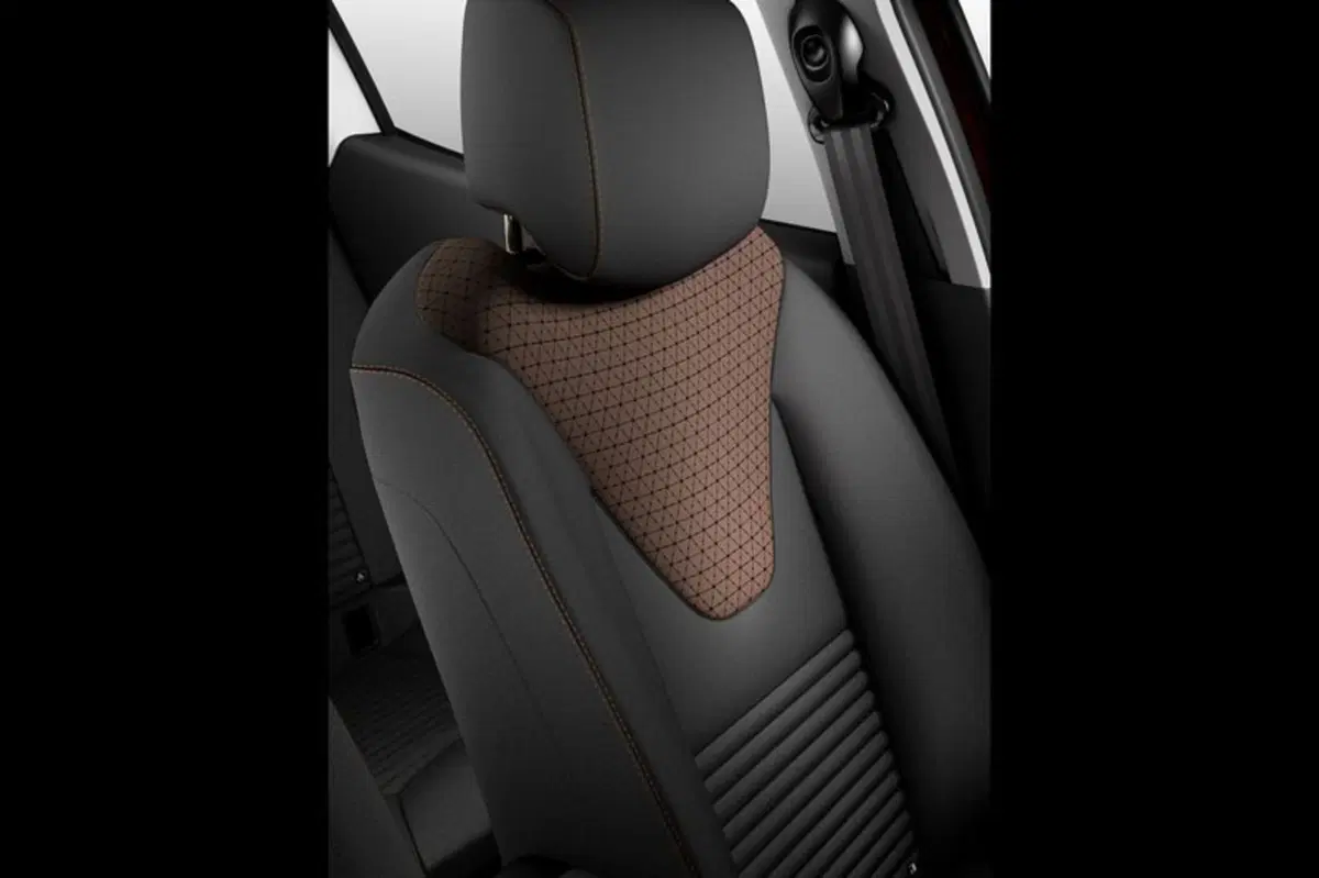 Renault Clio dCi 8V 75 CV 5 porte Moschino Zen (15)