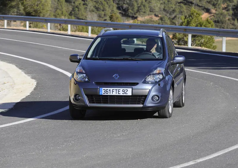 Renault Clio SporTour (2007-13) (4)